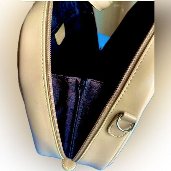 Lamarthe Beige Leather Satchel Handbag - Picture 7 of 12